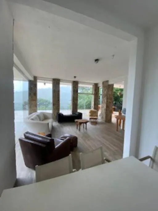 Hostyn Casa Paraiso Nas Montanhas, Condominio De Alto Padrao Cercado Pela Natureza Кампус-ду-Жордау Дом отдыха
