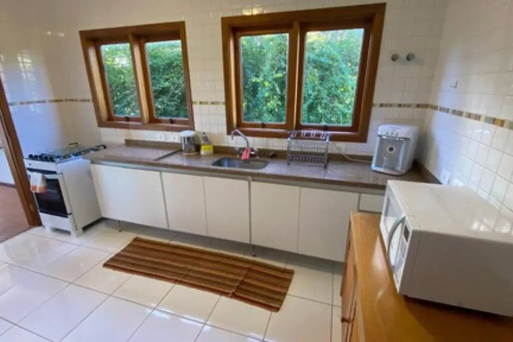 Дом отдыха Hostyn Casa Paraiso Nas Montanhas, Condominio De Alto Padrao Cercado Pela Natureza Кампус-ду-Жордау Бразилия